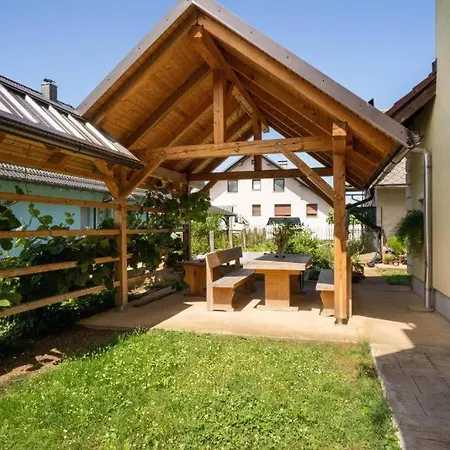 Apartma Anica Appartement