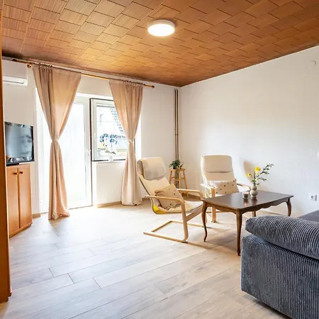 Apartma Anica Apartamento Zirovnica